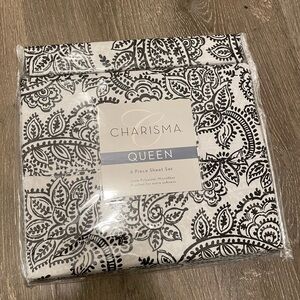 Brand New Never Opened Charisma Queen 6 piece sheet set